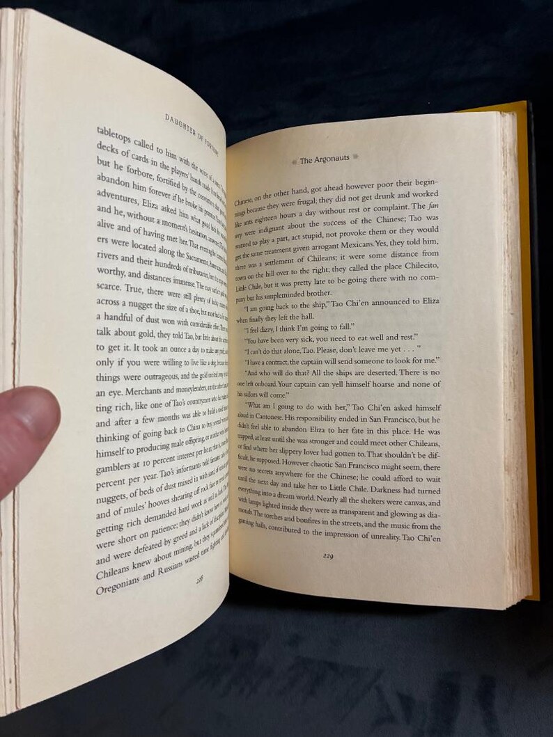 Hija de la fortuna, de Isabel Allende: Primera edición, primera impresión (Excelente estado/Casi excelente estado) imagen 4