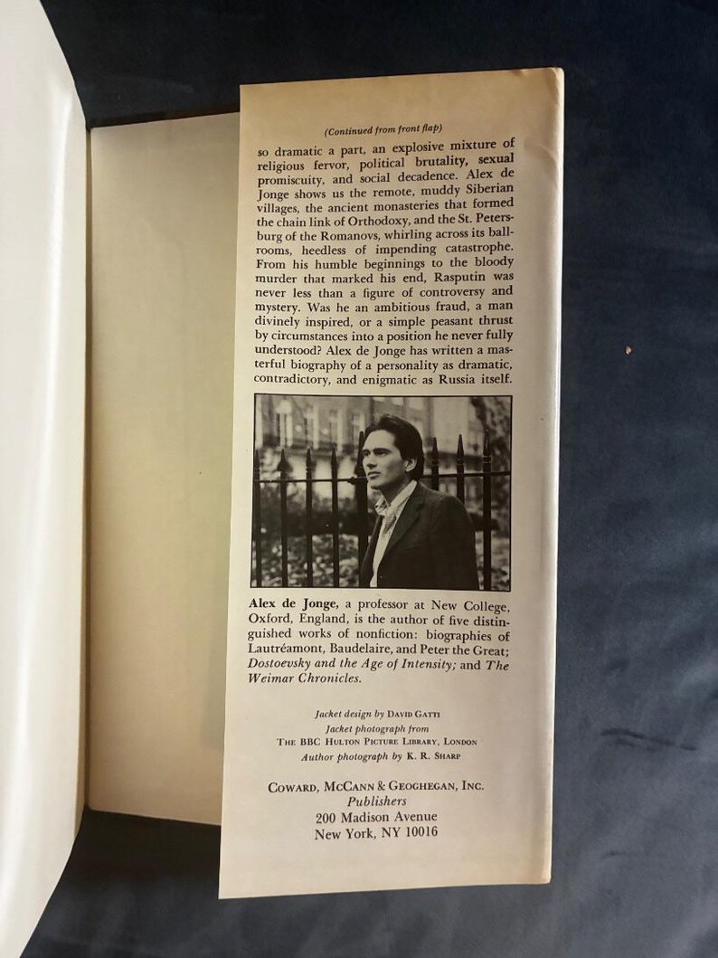 La vita e i tempi di Grigorii Rasputin di Alex de Jonge, prima edizione del 1982, condizioni quasi perfette/ottime, copertina rigida. immagine 5