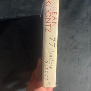 77 Shadow Street by Dean Koontz First Edition First Printing Near Fine/Very Good Hardcover image 7