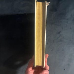 77 Shadow Street by Dean Koontz First Edition First Printing Near Fine/Very Good Hardcover image 8
