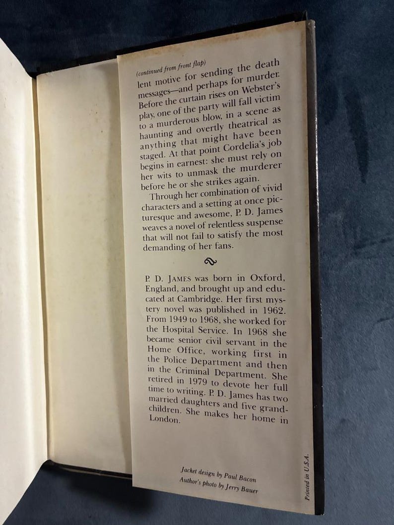 El cráneo bajo la piel de P. D. James. Primera edición, primera impresión. Casi perfecto/Muy buen estado. Tapa dura. imagen 6