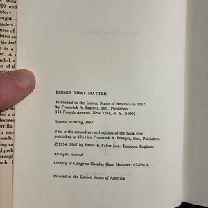 Strategy by B. H. Liddell Hart 1967 Frederick A. Praeger Edition Second Printing VG+/Very Good image 3