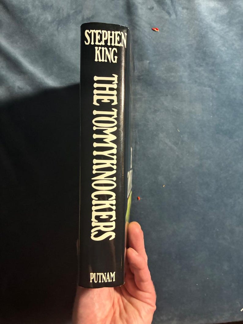 The Tommyknockers by Stephen King 1987 First Edition First Printing Fine/Near Fine image 6