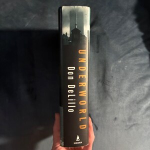 Underworld de Don DeLillo, 1997, primera edición, primera impresión, tapa dura, en excelente estado. imagen 7