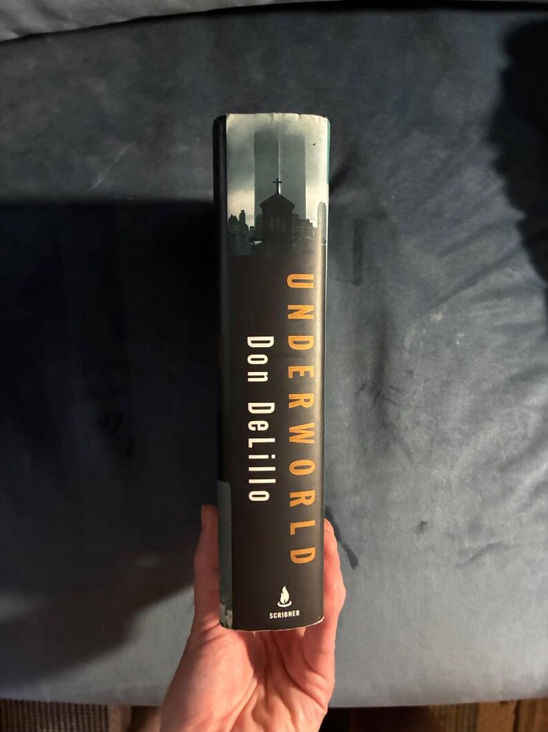 Underworld de Don DeLillo, 1997, primera edición, primera impresión, tapa dura, en excelente estado. imagen 7