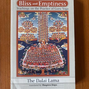 The Union of Bliss and Emptiness: Guru Yoga Teachings by The Dalai Lama (2009 Edition) Paperback image 1