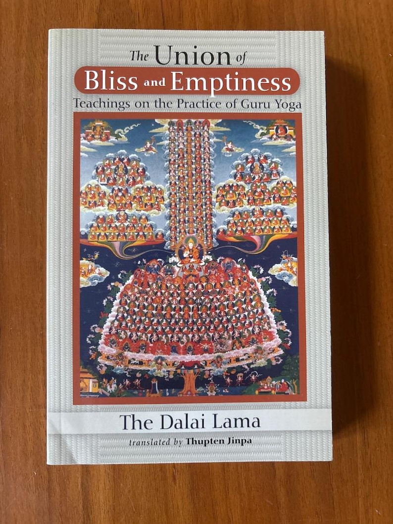 The Union of Bliss and Emptiness: Guru Yoga Teachings by The Dalai Lama (2009 Edition) Paperback image 1