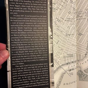 El ángel de la oscuridad de Caleb Carr. Primera edición. Primera impresión. Casi perfecto/Muy buen estado. imagen 4