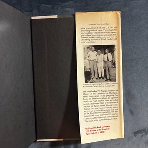 At Dawn We Slept: The Untold Story of Pearl Harbor by Gordon W. Prange 1981 First Edition Second Printing Near Fine/Very Good image 5