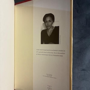 Sobre la belleza, de Zadie Smith. Primera edición, segunda impresión. Tapa dura. Muy buen estado. imagen 5