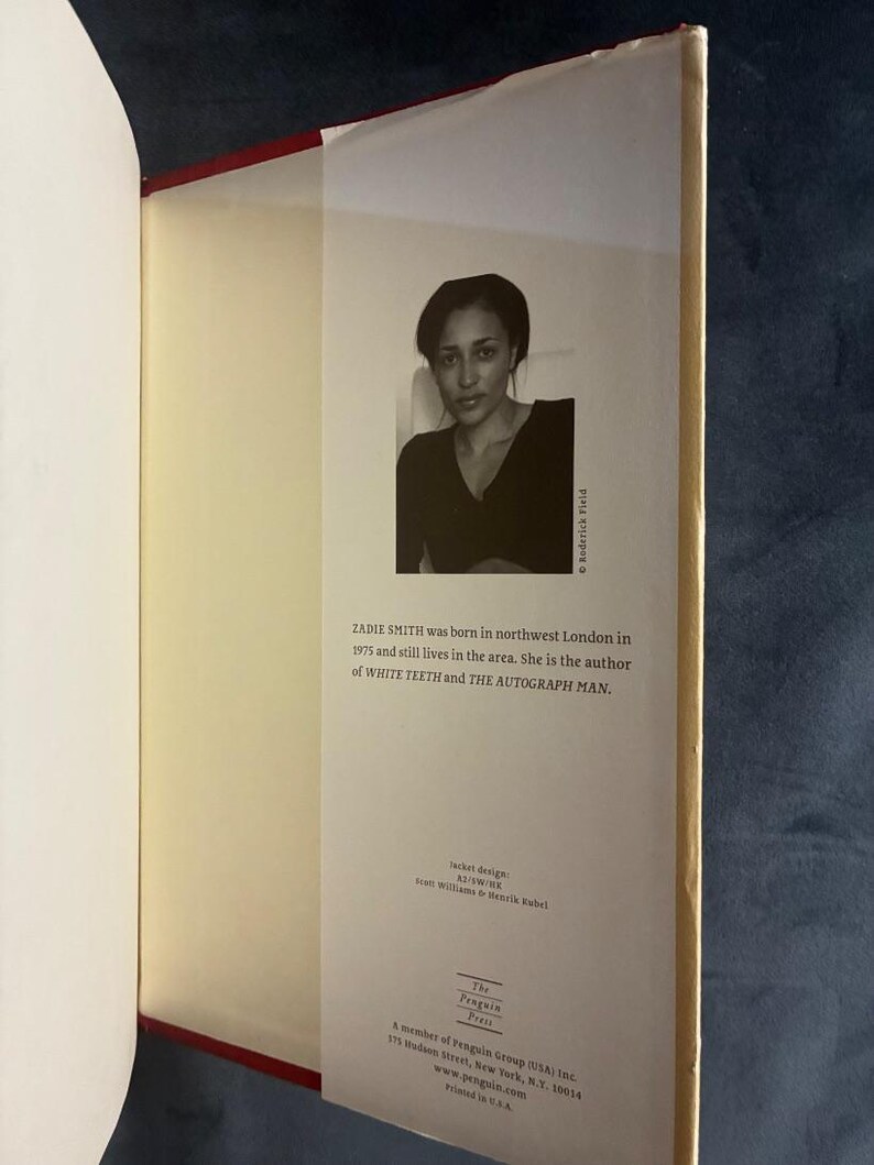 Sobre la belleza, de Zadie Smith. Primera edición, segunda impresión. Tapa dura. Muy buen estado. imagen 5