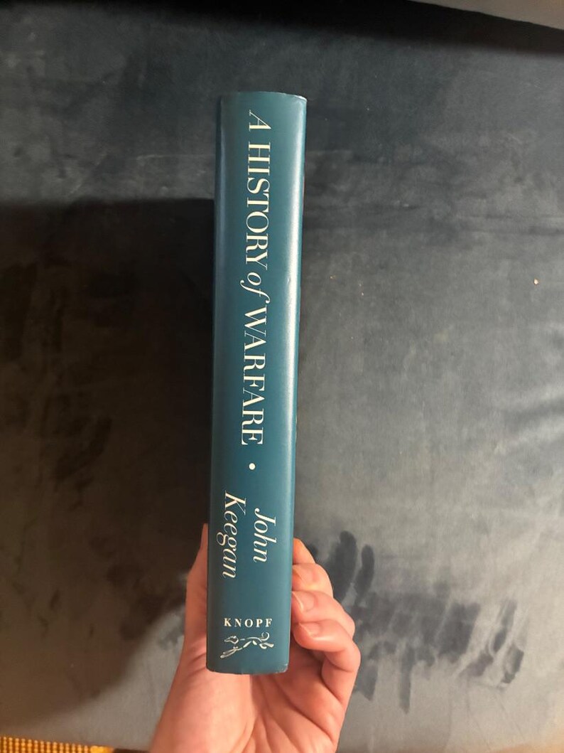 Historia de la guerra, de John Keegan, 1993. Primera edición, primera impresión. Tapa dura. En excelente/casi excelente estado. imagen 6