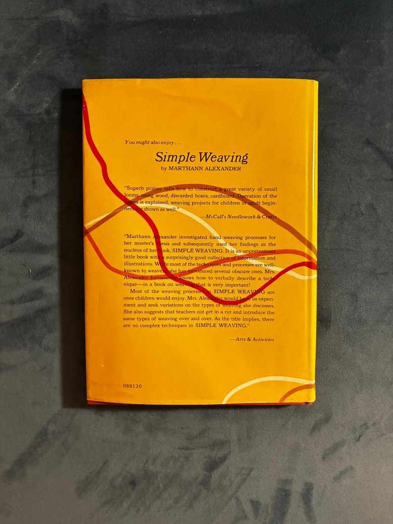 Weaving on Cardboard: Simple Looms to Make and Use (1972 First Edition) image 2