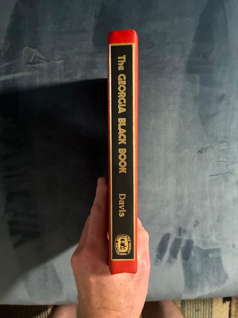 The Georgia Black Book: Morbid, Macabre, & Sometimes Disgusting Records of Genealogical Value by Robert Scott Davis, Jr. 1982 First Edition image 4