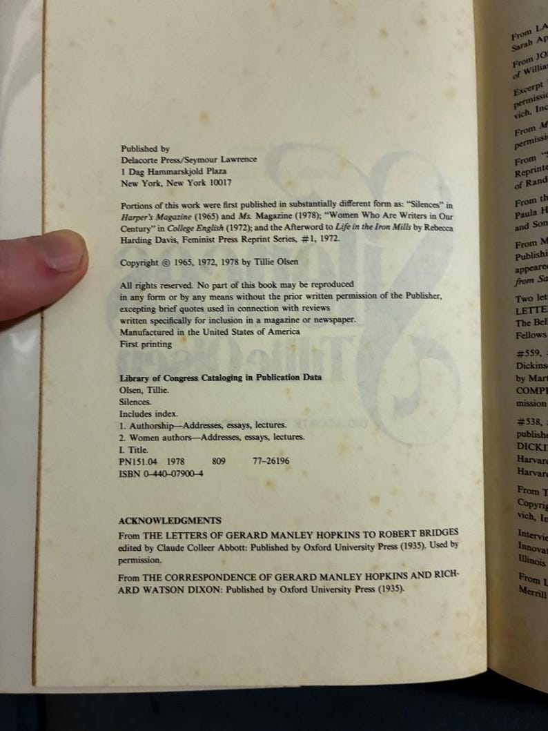 Silences di Tillie Olsen, 1978, Prima edizione, Prima stampa, Quasi perfetto/Ottimo, Copertina rigida immagine 3