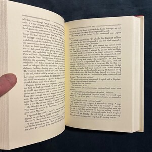 Bizancio perdura, de Michael Moorcock, 1981. Primera edición, primera impresión. En muy buen estado. Tapa dura. imagen 4