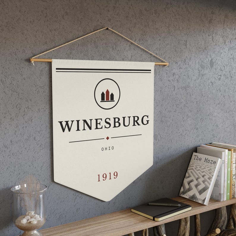 Winesburg Ohio 1919 Literary Pennant – Sherwood Anderson Classic Literature Decor image 1