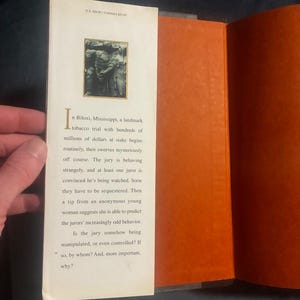 Die Jury von John Grisham, Erstausgabe, erster Druck, nahezu neuwertig (gebunden). Bild 4