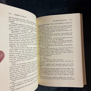 The Bourne Identity by Robert Ludlum 1980 First Edition Near Fine/Very Good image 5