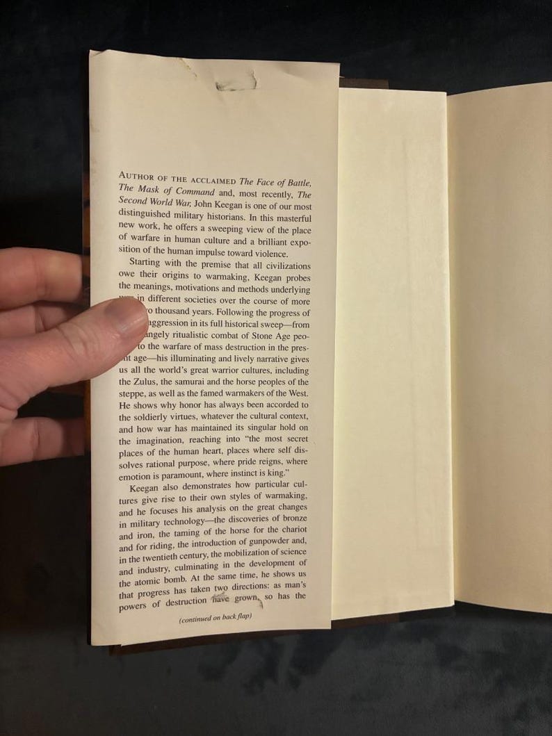 Historia de la guerra, de John Keegan, 1993. Primera edición, primera impresión. Tapa dura. En excelente/casi excelente estado. imagen 2