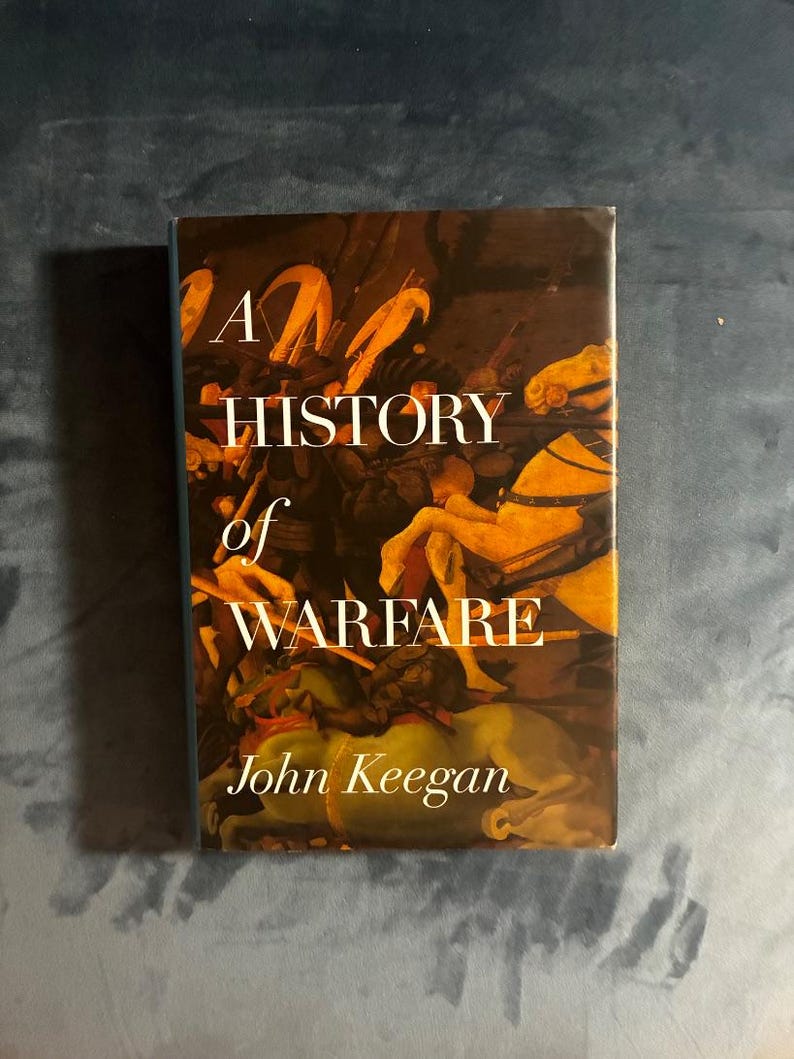 Historia de la guerra, de John Keegan, 1993. Primera edición, primera impresión. Tapa dura. En excelente/casi excelente estado. imagen 1