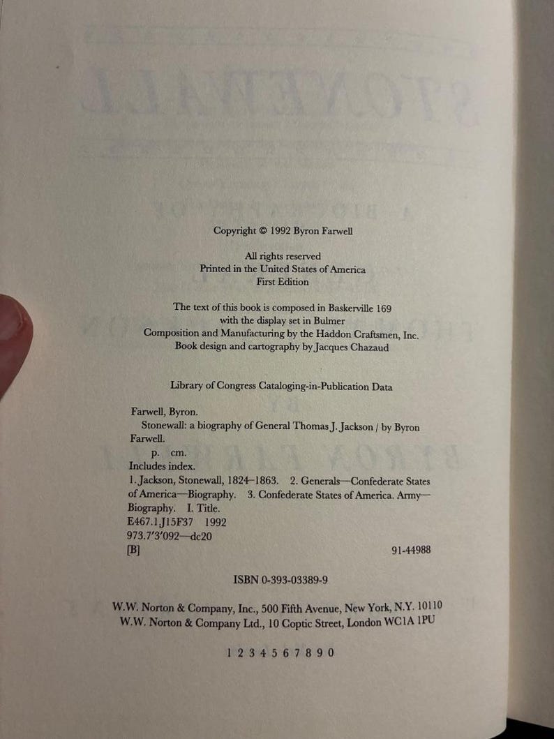 Stonewall: A Biography of General Thomas J. Jackson by Byron Farwell 1992 First Edition First Printing Very Good/Very Good image 3