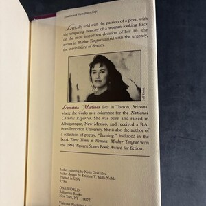 Muttersprache von Demetria Martínez, 1996, Erstausgabe, sehr gut erhalten. Bild 5