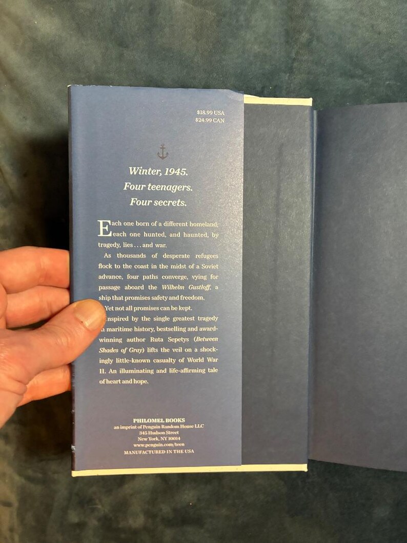 Salt to the Sea by Ruta Sepetys Signed 2016 First Edition First Printing Near Fine/VG+ image 2