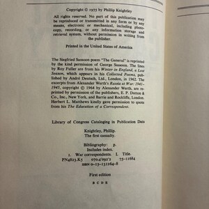 La primera víctima de Phillip Knightley, 1975, primera edición, segunda impresión, casi perfecto/muy bueno. imagen 3