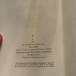 The Dispossessed Garden: Pastoral and History in Southern Lit, Lewis P. Simpson 1975 image 4