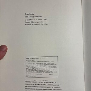 City: A Story of Roman Planning and Construction by David Macaulay 1974 First Edition Third Printing Very Good/Very Good image 2