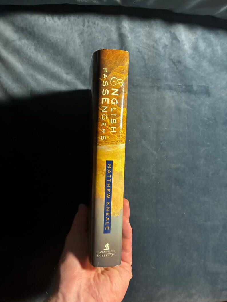 Passageiros Ingleses, de Matthew Kneale, 2000, Primeira Edição, Primeira Impressão, Capa Dura, Excelente/Quase Excelente imagem 7