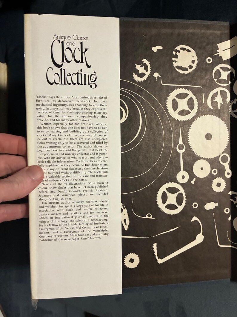 Relojes antiguos y coleccionismo de relojes por Eric Bruton, 1974. Primera edición, primera impresión. Muy buen estado. imagen 2