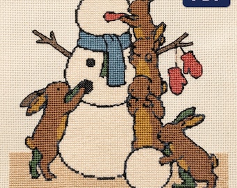 Patrón de punto de cruz de muñeco de nieve, conejos construyendo un gráfico de invierno, decoración navideña contada grande, PDF, descarga instantánea.