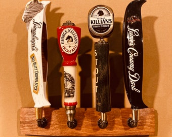 Expositor de manijas para grifos de cerveza. No incluye manijas.