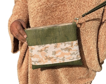 Green Cork Vegan Leather Wristlet, Camo Leather Clutch Bag, Cosmetics Bag, Women's Tech Bag
