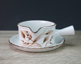 Midwinter Stonehenge Wild Oats Gravy Boat & Underplate - Midwinter England Eve Midwinter Design - Brown Speckled English Pottery Sauce Boat