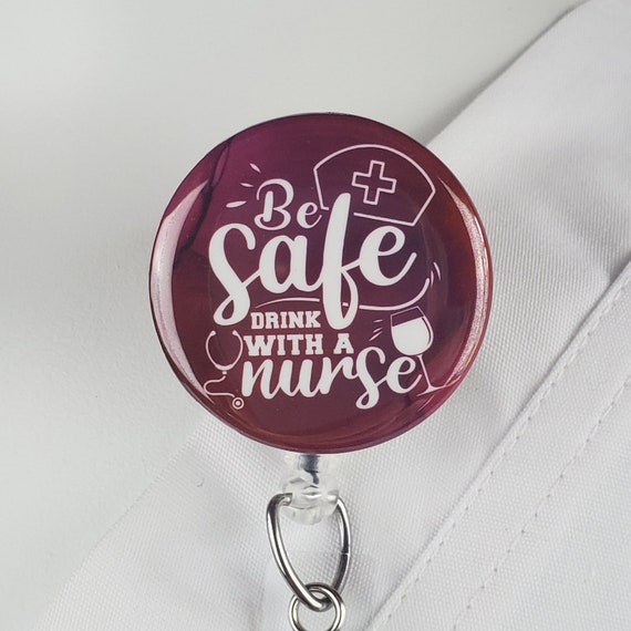 Nurse Retractable Badge Reel, Cute Badge Holder with Alligator Clip, Nurse Badge  Clip for ID Card Holders (Stethoscope) 