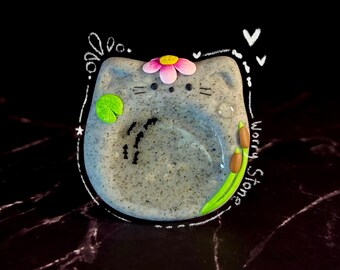 Worry stone handmade cat| pond nature aesthetic stress relief fidget| Decoration | natural theme