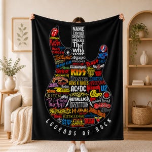 Mjuk filt med rockfan, vintagebandlogotypkollage, personligt namn, rumsdekor