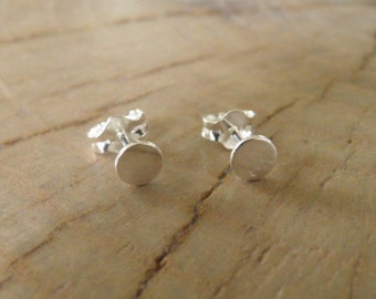 Earrings... "Circle" sterling silver stud earrings.