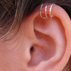 Ear cuff... &quot;Simple lines&quot; silver hand wire wrapped ear cuff.