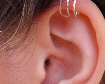 Ear cuff... "Simple lines" silver hand wire wrapped ear cuff.