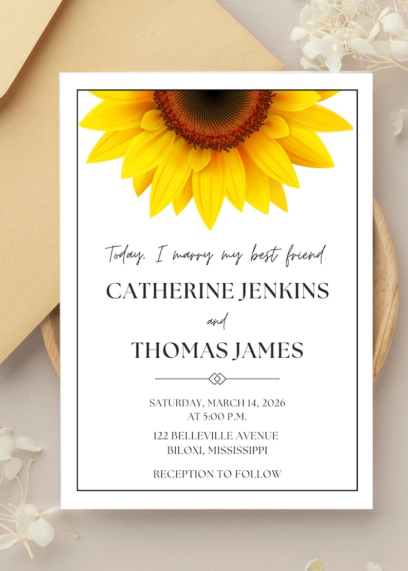 Puede incluir: Invitaci&oacute;n de boda con un girasol amarillo brillante en la parte superior. El texto dice: "Hoy, me caso con mi mejor amigo" y anuncia la boda de Catherine Jenkins y Thomas James el 14 de marzo de 2026 a las 17:00 horas en Biloxi, Mississippi. Recepci&oacute;n a continuaci&oacute;n.