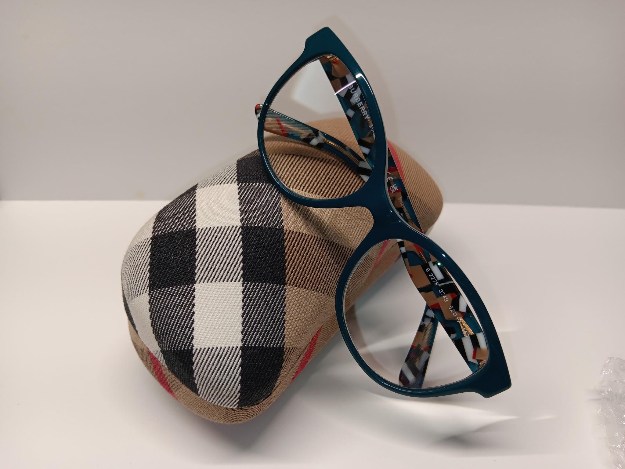 Burberry Glasses Case - Etsy