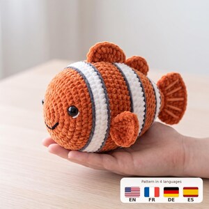 No-Sew Clownfish Crochet Pattern, Chenille Amigurumi Ocean Fish Plush PDF, Beginner Toy in 4 Languages