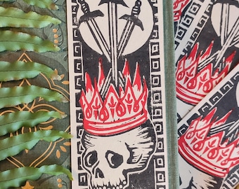 The King is Dead, Bookmarks, bookmark, linocut print, skull, medieval fantasy, role playing, fairy tale, crown, gothic, tarot, skull, sword
