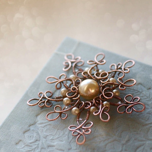 Winter Christmas Snowflake Tutorial, Wire Wrapped Snowflake Christmas Adornment or Jewelry Pattern