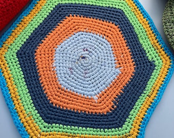 T-shirt Yarn Crochet Rug