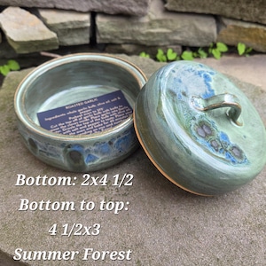 Handmade Pottery Garlic Baker for Roasting Garlic and Garlic Confit, oven safe